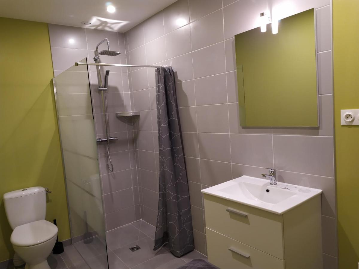 Studio Les chambres de la source - Milouin 2 étoiles Sancourt  Extérieur photo